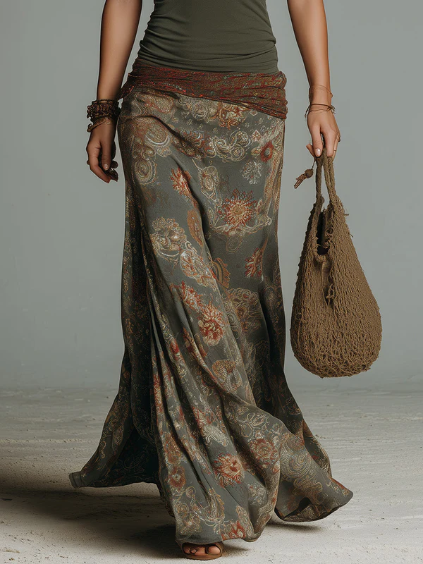 Green Halter Neckline Paisley Vintage Print Maxi Dress